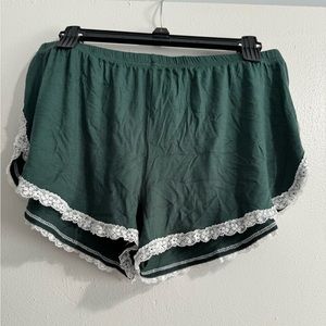 Sleep shorts, green, size Large